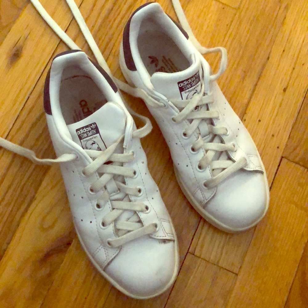 Adidas Stan smith sneaker. Worn.